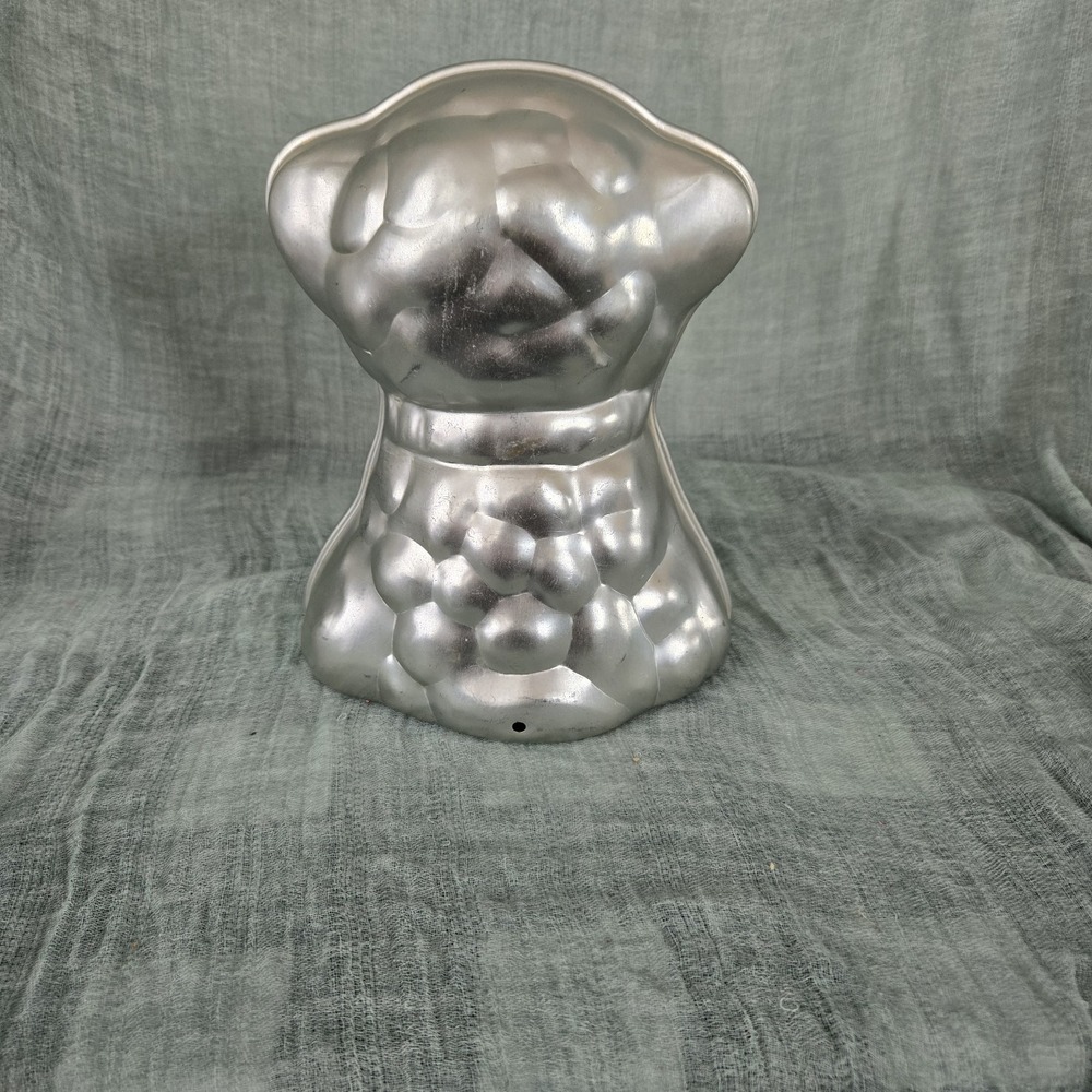 VTG 1974 WILTON  Lamb Cake Pans 3D 2 Piece Aluminum Easter Shower Approx 9x7x6 - Picture 5 of 12